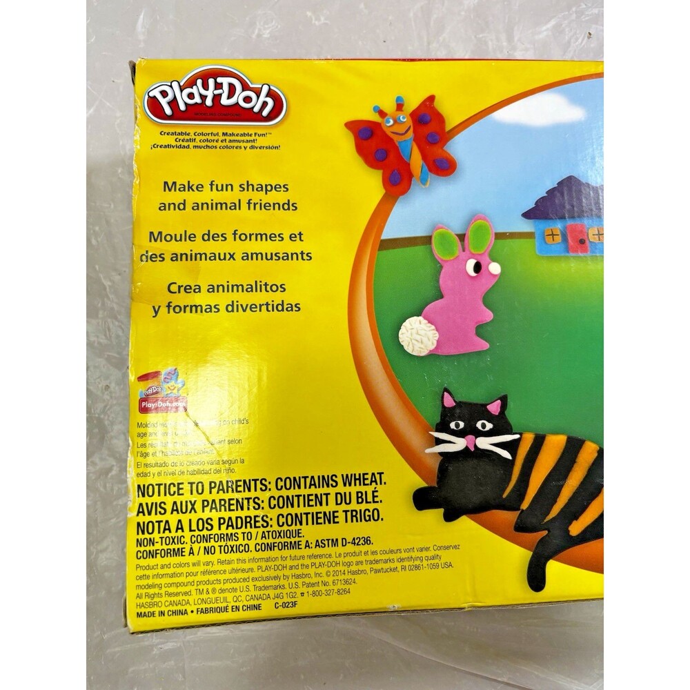 Play-Doh Stamp n Shape Toolkit 30+ Tools & 10 Colors Kids Shape Animal Craft Set - Picture 13 of 15